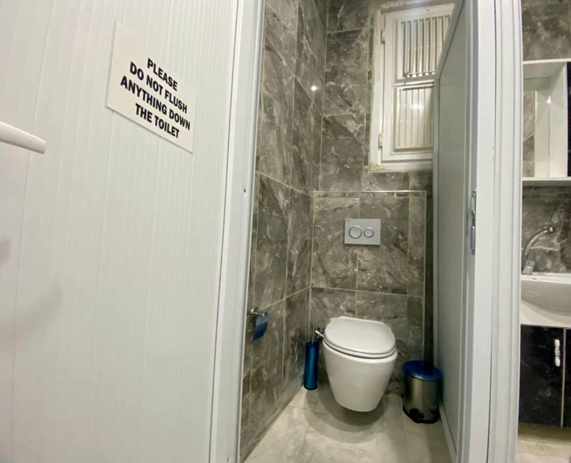Nostalgia Time Hostel Istanbul Exterior photo